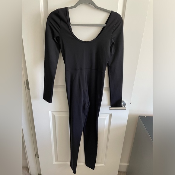 NWOT Wilfred Free long sleeved divinity jumpsuit size small - Picture 1 of 3